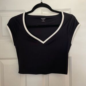 Old Navy Active Powersoft Black Crop Top with White Trim